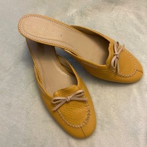 Unisa Leather Mules